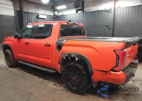 2022 Toyota Tundra Hybrid Trd Pro из США, поврежденный, VIN 5TFPC5DB9NX005338